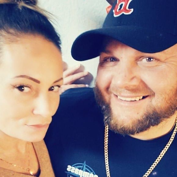 Meet your Posher, Amie - Picture 1 of 1